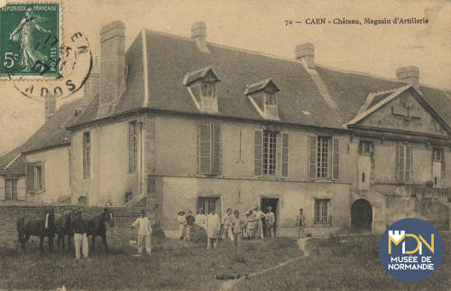 cl_01_150_Caen- le chateau, magasin d'Artillerie.jpg