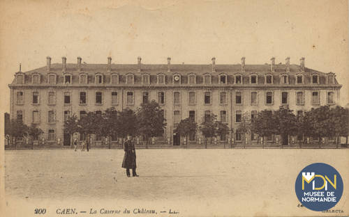 cl_01_159_Caen-caserne du château.jpg