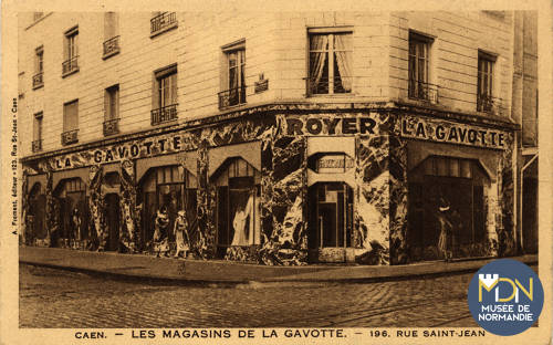 196 - Magasin la Gavotte_ 196 rue St-Jean.jpg