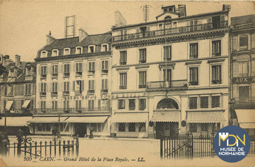 1-3 - Cl_05_160_CAEN- Grand Hôtel de la Place Royale.jpg
