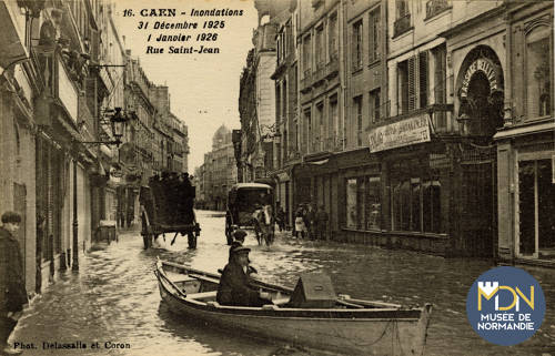 60-66 - Cl_09_286_Caen_Inondations 31 décembre 1925-1er janvier 1926_16-Rue St Jean.jpg