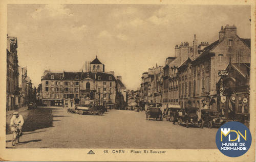 21-6 - Cl_06_115_Caen-Place St Sauveur.jpg