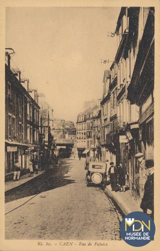 Début de la rue de Falaise (Léger).jpg
