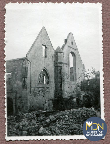 Eglise des Carmes en 1944_03_AM_Fonds Legrand_11Z_6.jpg